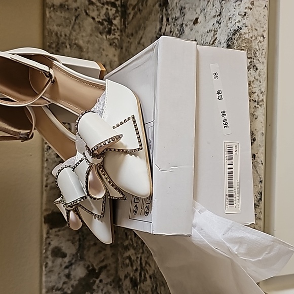 White Bling Bow Heels - Picture 5 of 5